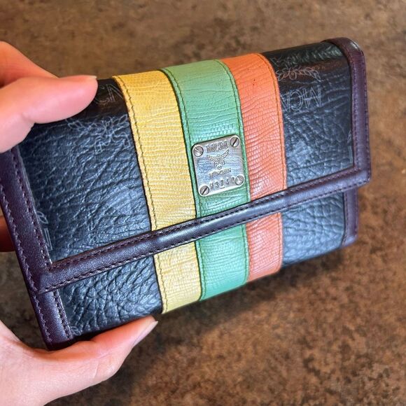 MCM Black Monogram Stripes Snap Short Wallet - Picture 2 of 14